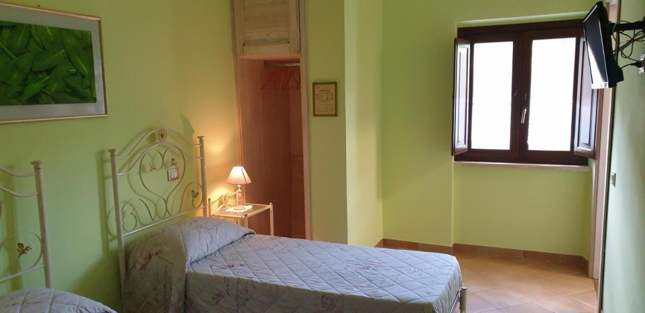 Agriturismo Il Casale Pica Posta Eksteriør bilde